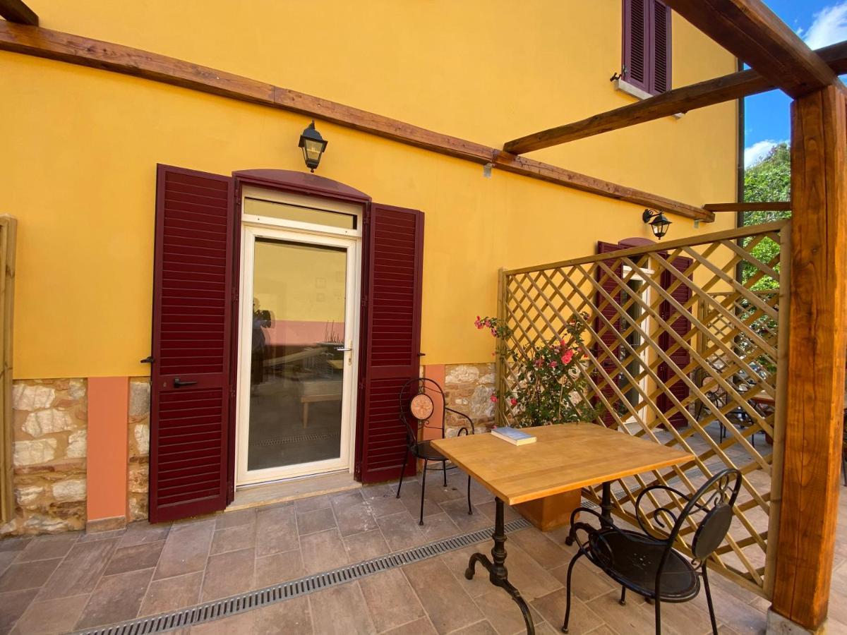 B&B La Fucinaia Pet Friendly Adults Only Campiglia Marittima Exterior photo